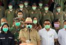 Menhan Prabowo: Kami tidak Mau Otoriter, Jadi Tolong Patuhi - JPNN.com