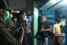 Ini Hukuman untuk 19 Orang Masih Doyan Nongkrong di Warung Kopi - JPNN.com