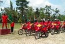 Petugas Patroli Terpadu Karhutla juga Beri Edukasi Masyarakat untuk Cegah COVID-19 - JPNN.com