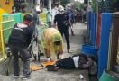 Lagi, Pria Tiba-tiba Terkapar di Lorong Bikin Heboh Warga, Tim Medis Langsung Gerak Cepat - JPNN.com