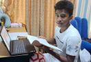 Bek Kanan Muda Akademi ASIOP Ini Ungkap Sisi Positif Belajar Online dari Rumah - JPNN.com