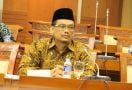 Fikri Faqih: Tunjangan Guru Dipotong, CSR Malah Dapat Dana Gajah - JPNN.com