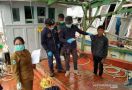 KIA asal Vietnam Ditangkap, ABK Langsung Diperiksa Satgas COVID-19 - JPNN.com
