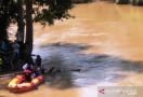 Dua Pelajar Itu Akhirnya Ditemukan Mengapung di Sungai Masang Kiri - JPNN.com