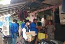 Kader Muda PAN Membagikan 200 Paket Sembako di Wilayah Tangerang - JPNN.com
