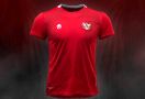 Timnas Indonesia Punya Jersey Baru, Ini Selisih Harga dengan Kaus Sebelumnya - JPNN.com