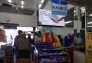 Tangkal Corona, Kasir Supermarket Pakai APD - JPNN.com