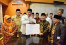 Pemda Provinsi Jabar Hibahkan Tanah di Soreang untuk Universitas Persis - JPNN.com