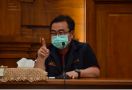 Lihat Tingkah Laku Warga Surabaya, Dokter Joni Mengaku Belum Sanggup Penuhi Instruksi Jokowi - JPNN.com