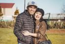 Pesan Romantis Mutia Ayu Mengenang 40 Hari Kepergian Glenn Fredly - JPNN.com