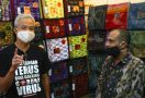 Bangga Lihat Industri Kecil di Jateng Masih Bisa Ekspor, Ganjar: Tolong Dibantu Habis-habisan - JPNN.com