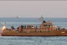 Roket Iran Sasar Kapal Perang Sendiri, Beginilah Akibatnya - JPNN.com
