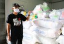 Ganjar Borong 3 juta Masker Hasil Produksi Warga Jateng - JPNN.com