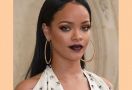 Hmmm, Rihanna Kencani Pria Arab Tajir, Hot Banget Pacarannya - JPNN.com