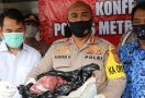Daging Babi Dikirim dari Palembang, Dicampur Daging Sapi, Lalu Dijual di Tangerang - JPNN.com