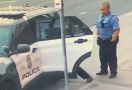 Lihat, Ada Video George Floyd Dihajar di Dalam Mobil Polisi - JPNN.com