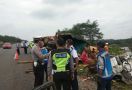 Dua Truk Tabrakan di Tol Bawen-Salatiga, Satu Orang Meninggal Dunia - JPNN.com