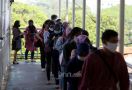 Membeludak, Penumpang KRL Sudah Capai 150 Ribu Orang - JPNN.com