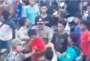 Mencuri Sekarung Singkong Harga Rp 35 Ribu, Pemuda ini Diarak Warga Sekampung - JPNN.com