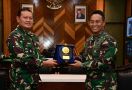 KSAL dan Jenderal Andika Perkasa Bahas Peningkatan Kekuatan Tempur Prajurit TNI - JPNN.com