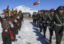 Kunjungi Lokasi Bentrokan dengan Tiongkok, PM Modi Klaim Militer India Perkasa di Darat hingga Luar Angkasa - JPNN.com