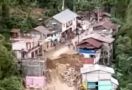 2 Rumah Hilang, Jalan Terputus, Begini Detik-detik Mengerikan Itu - JPNN.com