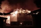 Delapan Unit Rumah di Asrama Polisi Aceh Utara Ludes Terbakar - JPNN.com