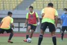 New Normal, Bek Timnas Indonesia U-16 Merasa Aneh Saat Latihan - JPNN.com