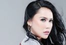 Winda Saskia Tak Sanggup Selesaikan Rekaman Lagu Ayah - JPNN.com