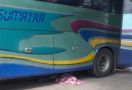 Kernet Bus ALS Periksa Ban Belakang, Sopir Tak Tahu, Mobil Maju, Oh Terjadilah - JPNN.com