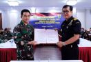 Sinergi Bea Cukai dan TNI AL Perkuat Penegakkan Hukum di Laut - JPNN.com