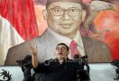 Ini Alasan Fadli Zon Tak Pernah Mengkritik Menhan Prabowo - JPNN.com