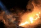 Kebakaran di Cakung, Hanguskan 9 Mobil, 5 Rumah dan 2 Kontrakan - JPNN.com