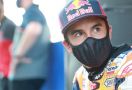 Lihat Detik-Detik Marquez Jatuh Sampai Patah Tulang di MotoGP Spanyol - JPNN.com