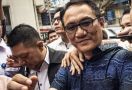 Andi Arief Bermimpi Buruk soal Pak Jokowi dan Mahfud MD, Ah, Abaikan Saja - JPNN.com