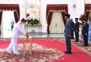 Presiden Jokowi Lantik Isdianto sebagai Gubernur Kepulauan Riau - JPNN.com