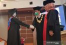 Ada Robot Ikut dalam Acara Wisuda di Undip, Selamat - JPNN.com