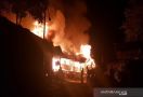 Gudang Tepung Beras di Slipi Terbakar, Polisi Selidiki Penyebabnya - JPNN.com