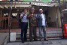 Jokowi Putuskan Cabut Perpres Investasi Miras, Mujahid 212 Bilang Begini - JPNN.com