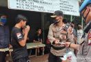 AKP Antonius Kaget, Polisi Menyamar, Memburu Wawan Hingga ke Sukabumi - JPNN.com