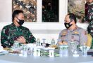Jenderal Andika & Komjen Gatot Kompak Bergerak Kenalkan Obat COVID-19 - JPNN.com