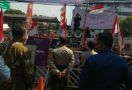 Mahasiswa Demo Persoalkan Pembelian Saham Bukopin oleh Kookmin Bank - JPNN.com