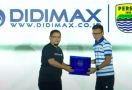 Didimax Berjangka Kembali Jadi Sponsor Persib Bandung di BRI Liga 1 2021 - JPNN.com