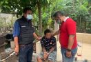 Lihat! Pria Itu Sering Mengganggu Pasangan yang Sedang Berpacaran di Pinggir Jalan - JPNN.com