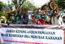 Para Seniman buat Aksi Unjuk Rasa yang Berbeda di Semarang, Ini Tujuannya - JPNN.com