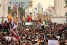 Demonstran Kepung Kantor Perdana Menteri, Pemerintah Thailand Terbitkan Dekret Darurat - JPNN.com
