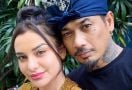 Jerinx SID Sedih Tak bisa Rayakan Valentine bareng Nora Alexandra - JPNN.com