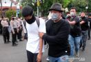 Sejumlah Pemuda Hendak Bikin Rusuh Demo di Surabaya, Benda yang Dibawa Mengejutkan - JPNN.com