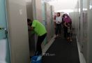 Petugas Kebersihan Toilet Rest Area KM 228A: Mana Tahu Ada Menteri - JPNN.com