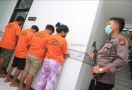 4 Remaja Ini Tega Jual Teman Sendiri kepada Pria Hidung Belang, Tarifnya Mulai Rp 400 Ribu - JPNN.com